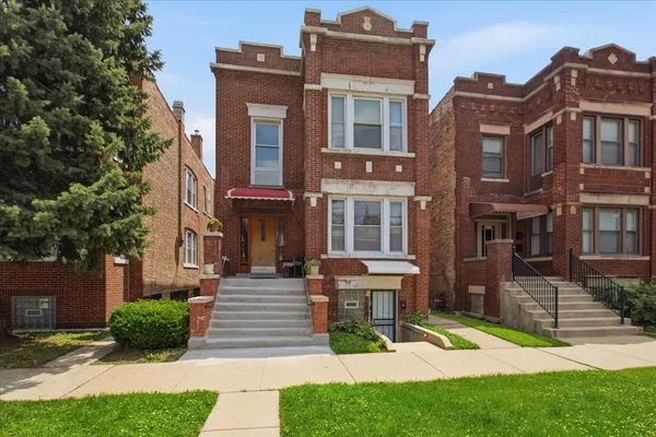 $315,000 | 5431 South Hermitage Avenue, Chicago, IL 60609