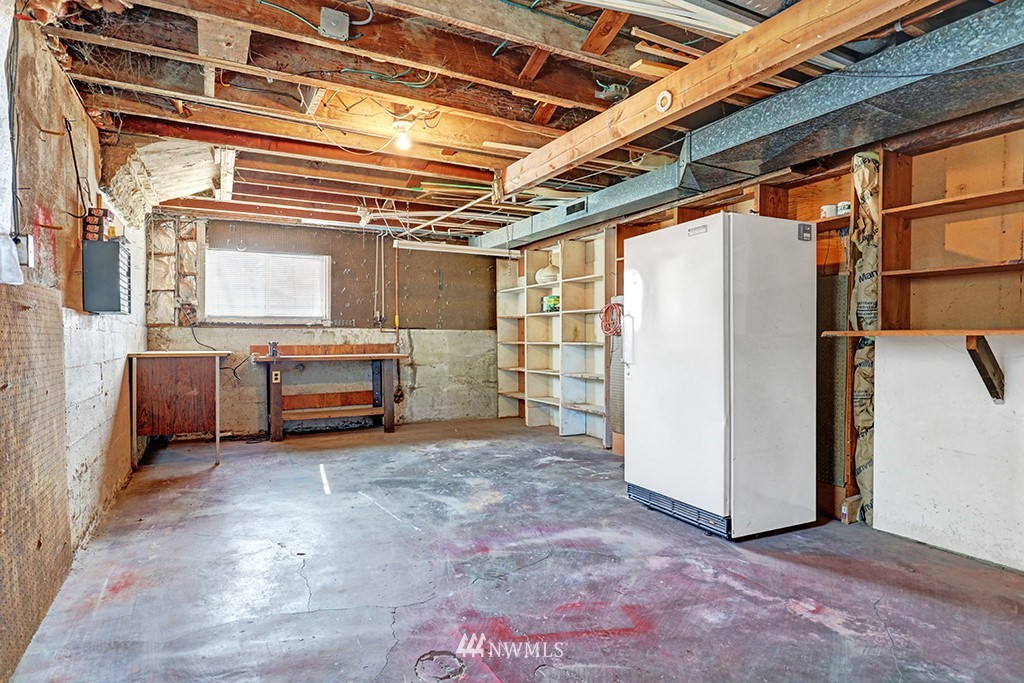 914 North 79th Street Seattle, WA 98103 - Photo 17 of 20
