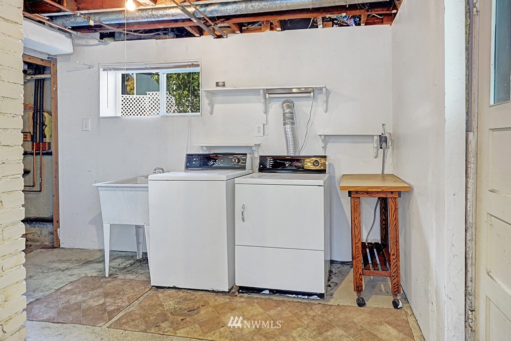 914 North 79th Street Seattle, WA 98103 - Photo 18 of 20