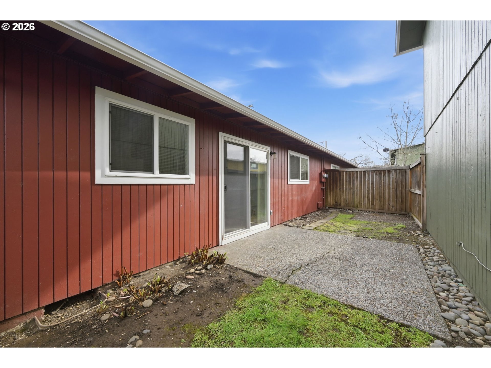 1674 Hayes Street, Unit B Eugene, OR 97402 - Photo 26 of 30 a view of outdoor space and wooden deck