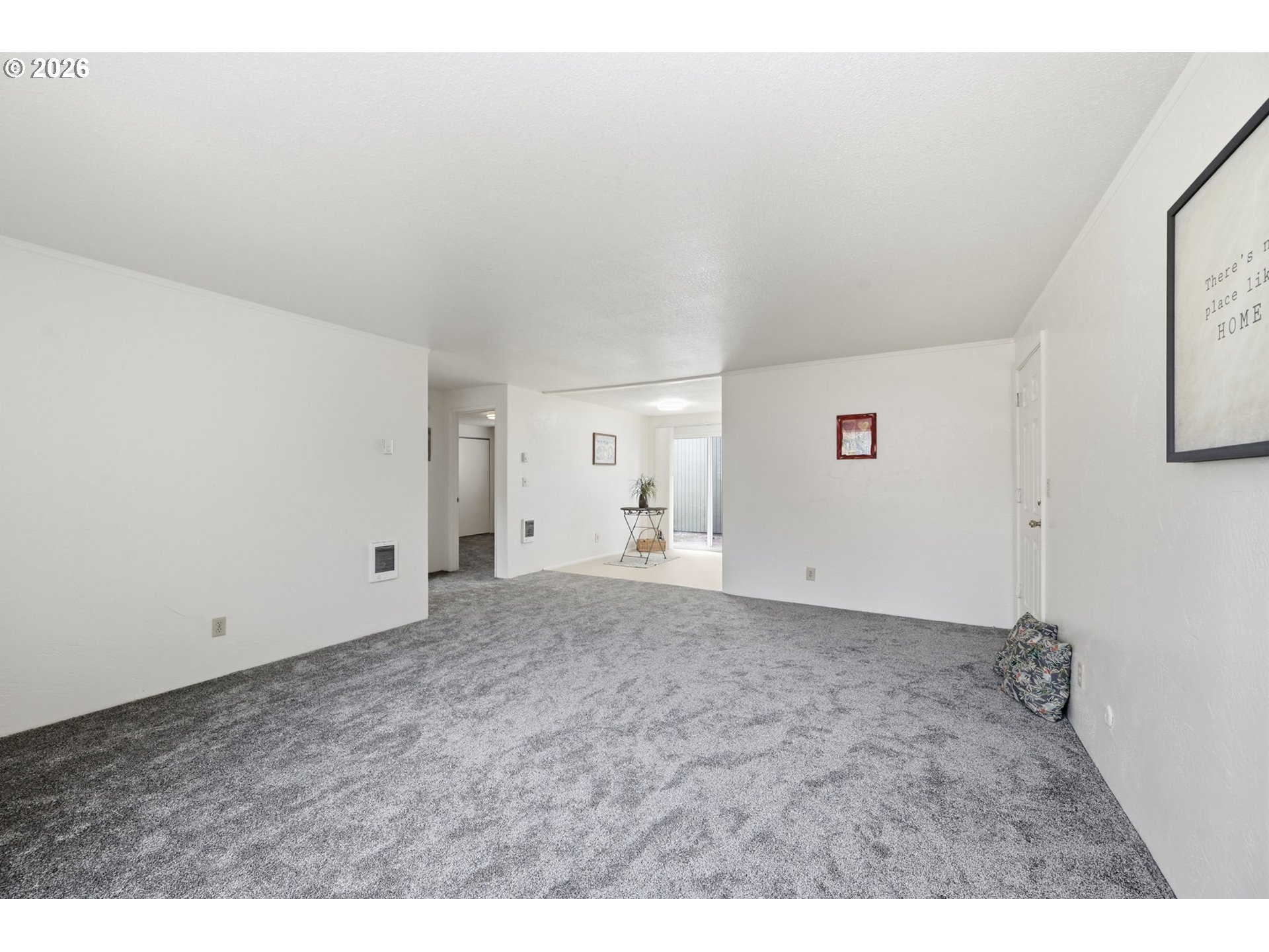 1674 Hayes Street, Unit B Eugene, OR 97402 - Photo 9 of 30