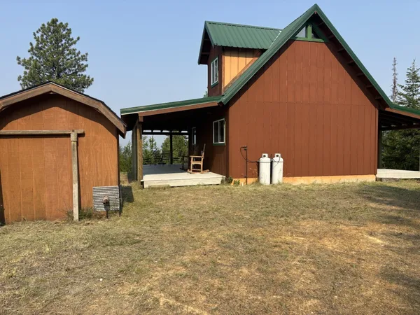 $379,500 | 303 Broken Hill Rd Street, St. Regis, MT 59866