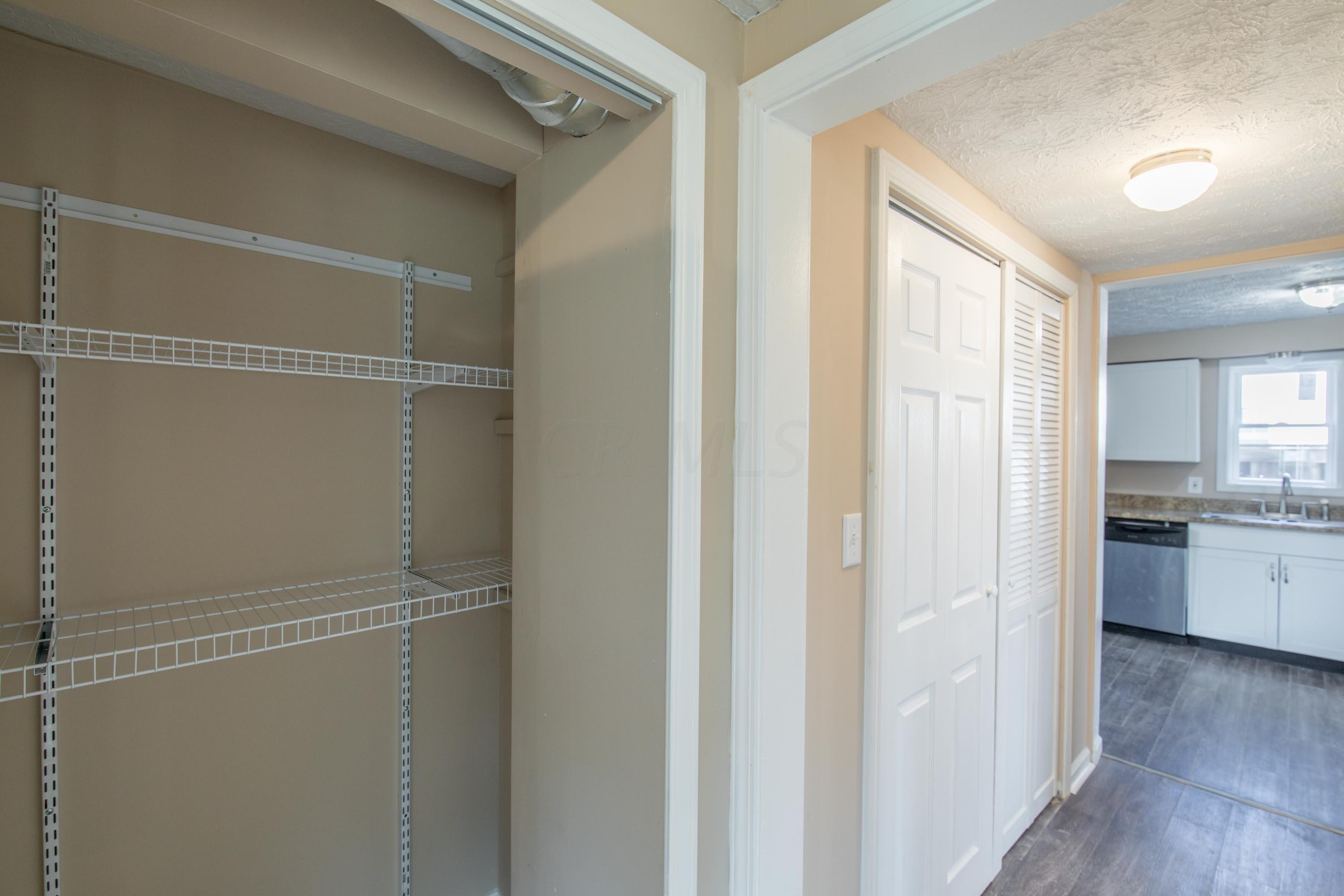 2388 Brooklyn Road Columbus, OH 43231 - Photo 11 of 43 Gallery Image 11