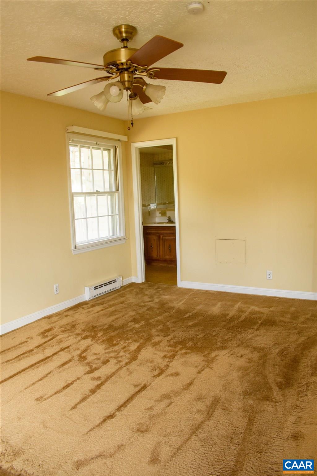 2429 Huntington Road Charlottesville, VA 22901 - Photo 20 of 32