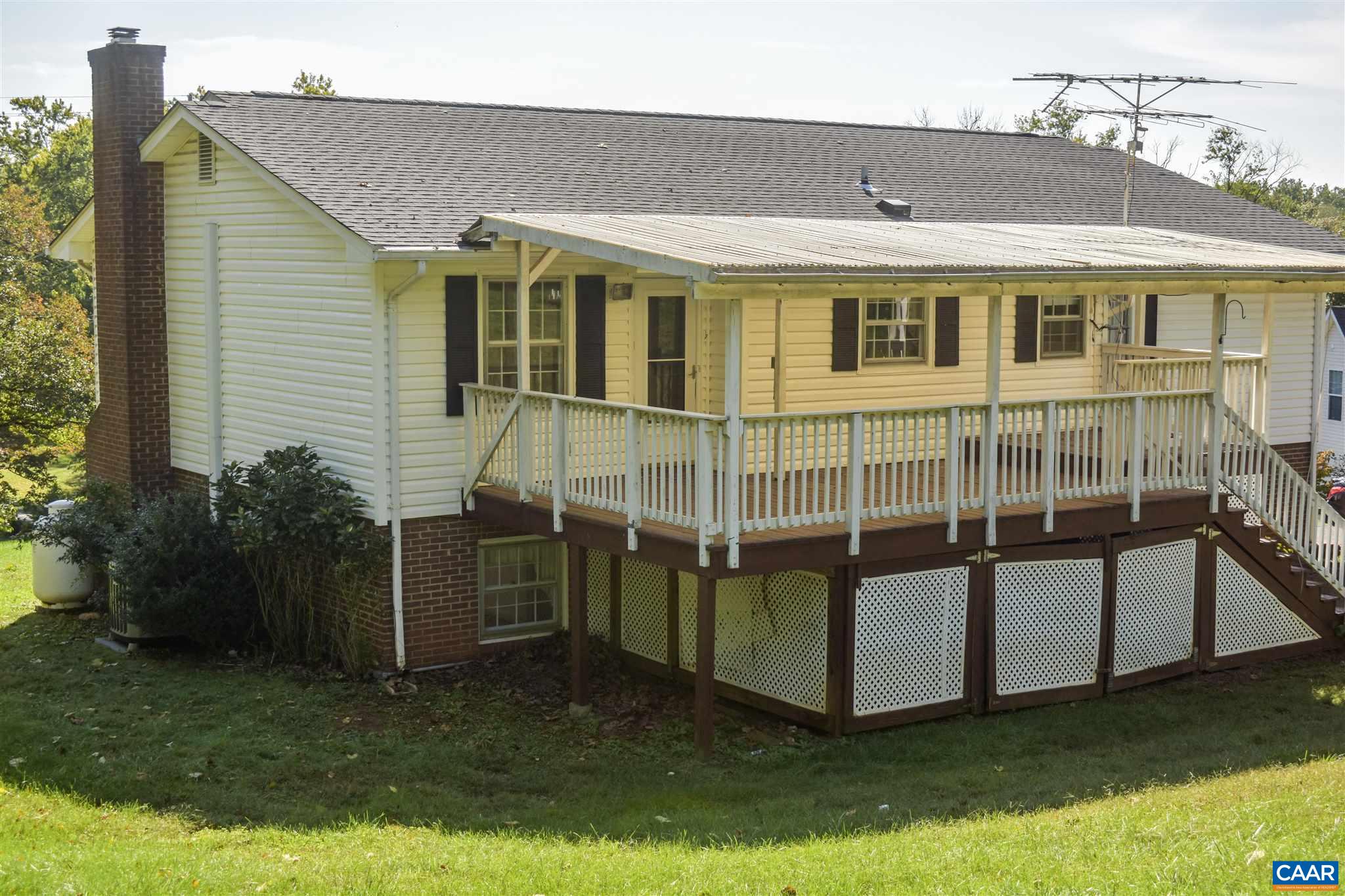 2429 Huntington Road Charlottesville, VA 22901 - Photo 30 of 32 a view of a house with backyard and porch