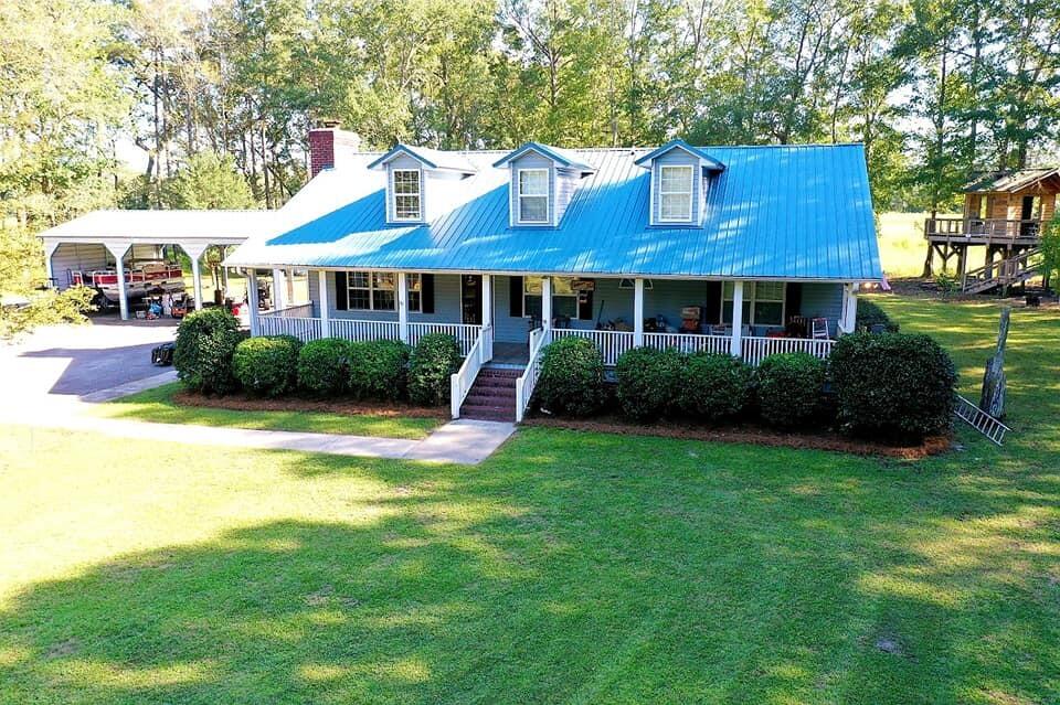 2704 Mt Carmel Road Walterboro, SC 29488 - Photo 13 of 53 242601161_10216488174551494_786096690270