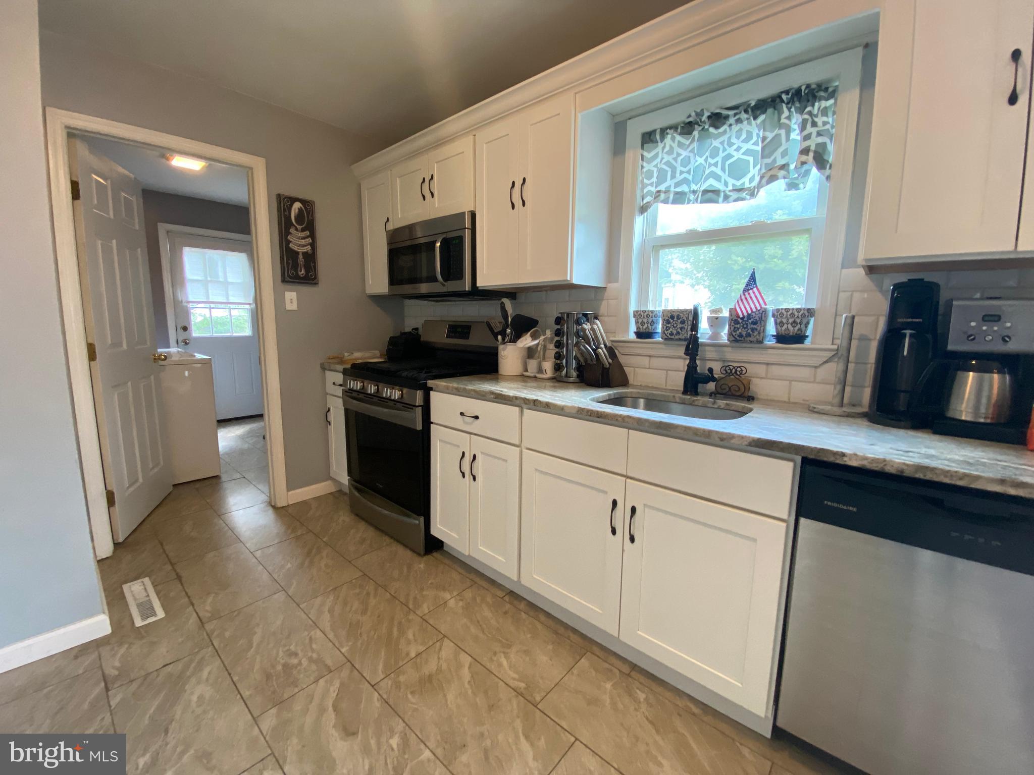 1422 Filbert Street Glassboro, NJ 08028 - Photo 7 of 19 Gallery Image 7