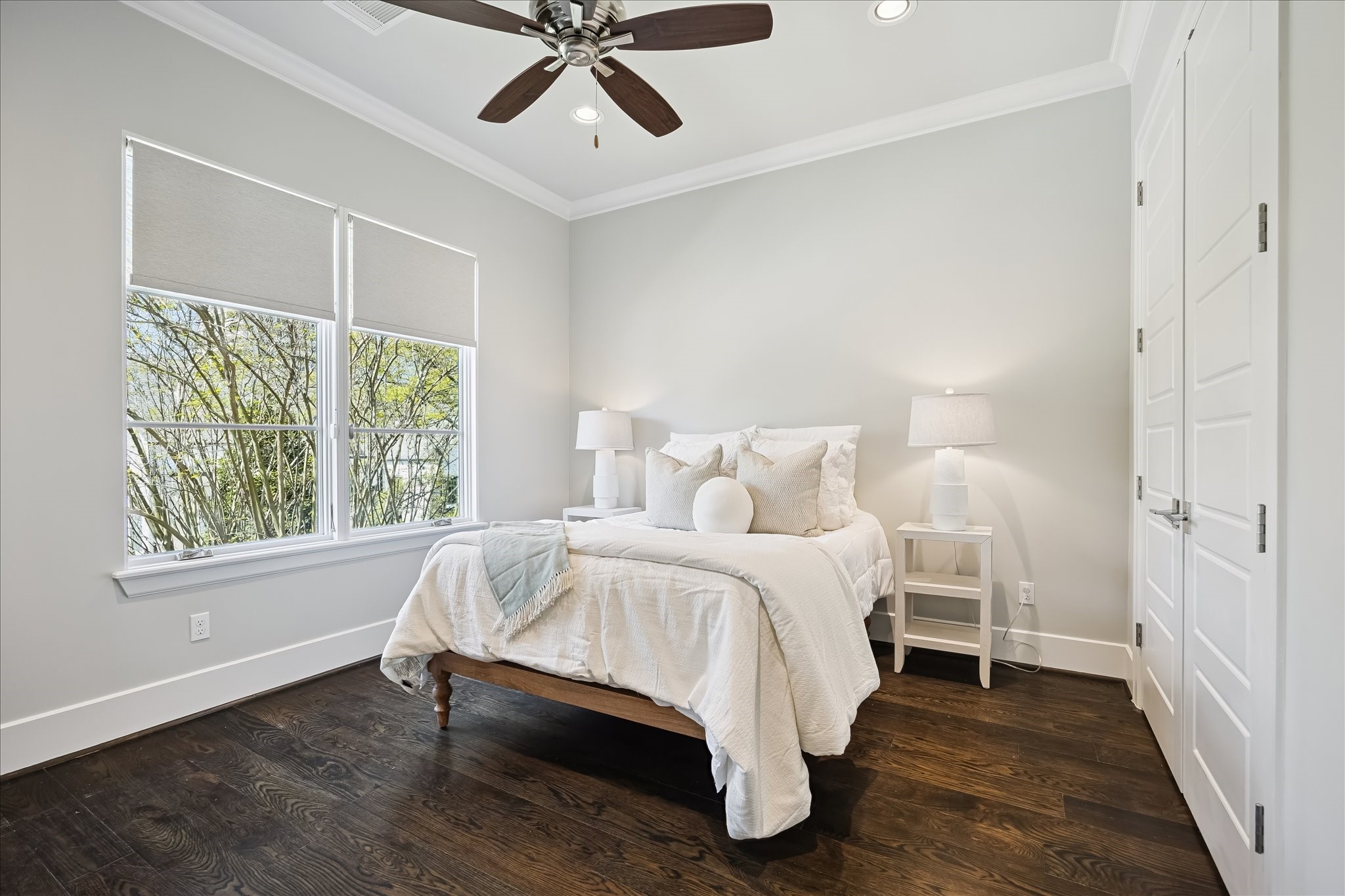 2117 Dickey Place Houston, TX 77019 - Photo 38 of 50