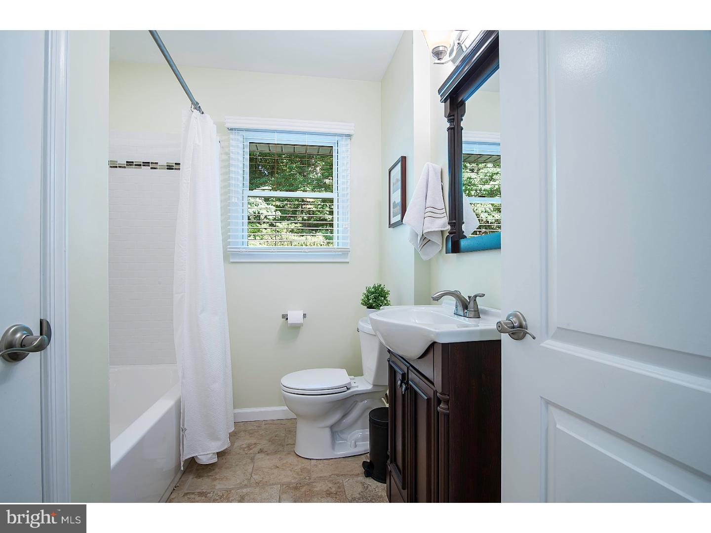8803 Patton Road Wyndmoor, PA 19038 - Photo 13 of 25 Gallery Image 13