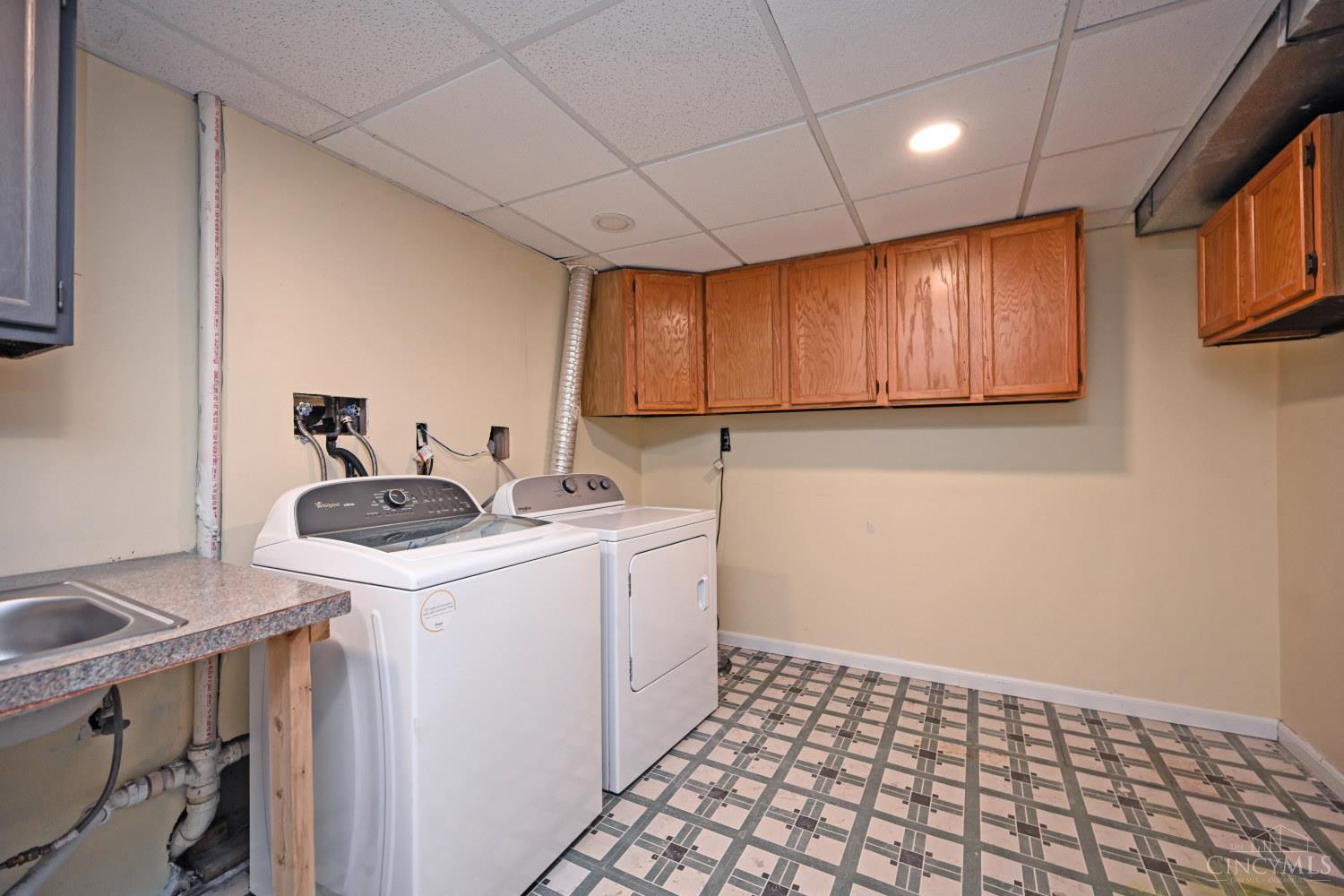 7853 West Chester Road West Chester, OH 45069 - Photo 38 of 54 Gallery Image 38