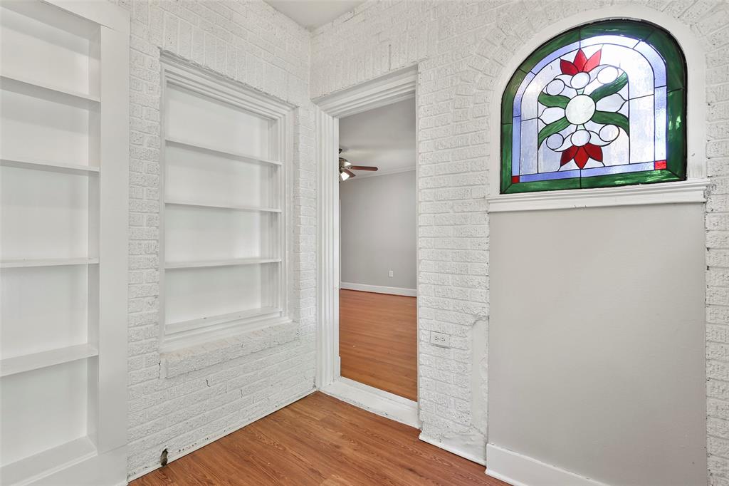 6166 Oram Street Dallas, TX 75214 - Photo 5 of 25 a view of an entryway with wooden floor