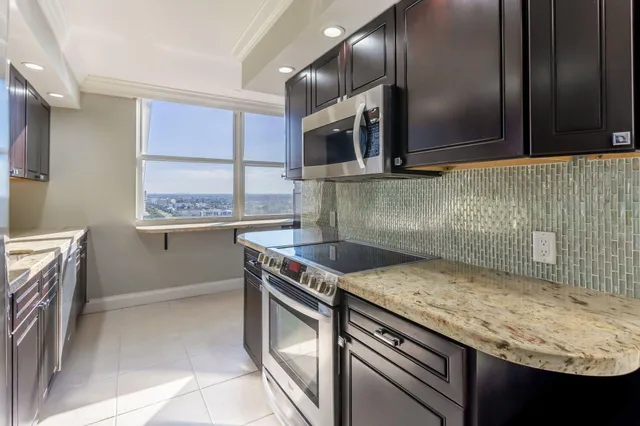 $6,900 | 1200 South Ocean Boulevard, Unit 16H, Boca Raton, FL 33432