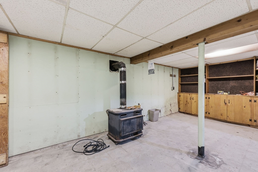 109 Otis Stage Road Blandford, MA 01008 - Photo 25 of 38