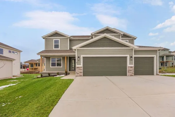 $649,950 | 16772 South Twilight Lane, Olathe, KS 66062