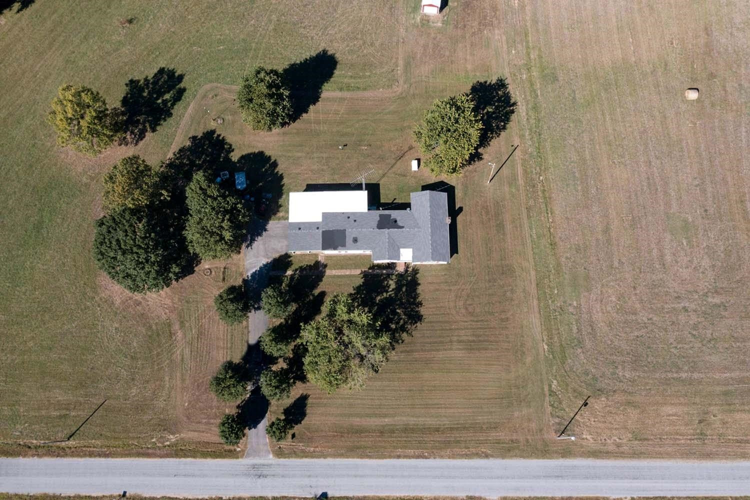 232 Matheny Grove Road Dresden, TN 38225 - Photo 20 of 21 a picture of a house with a yard