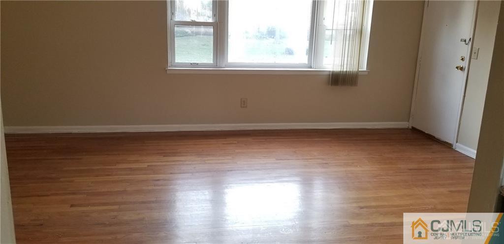 182 Evergreen Road, Unit 8A Edison, NJ 08837 - Photo 8 of 16 Gallery Image 8