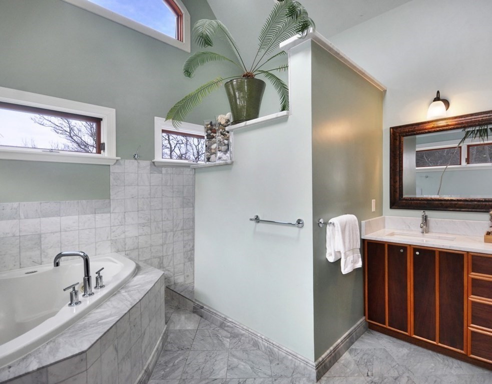 715 Bedford Road Carlisle, MA 01741 - Photo 12 of 31 Gallery Image 12
