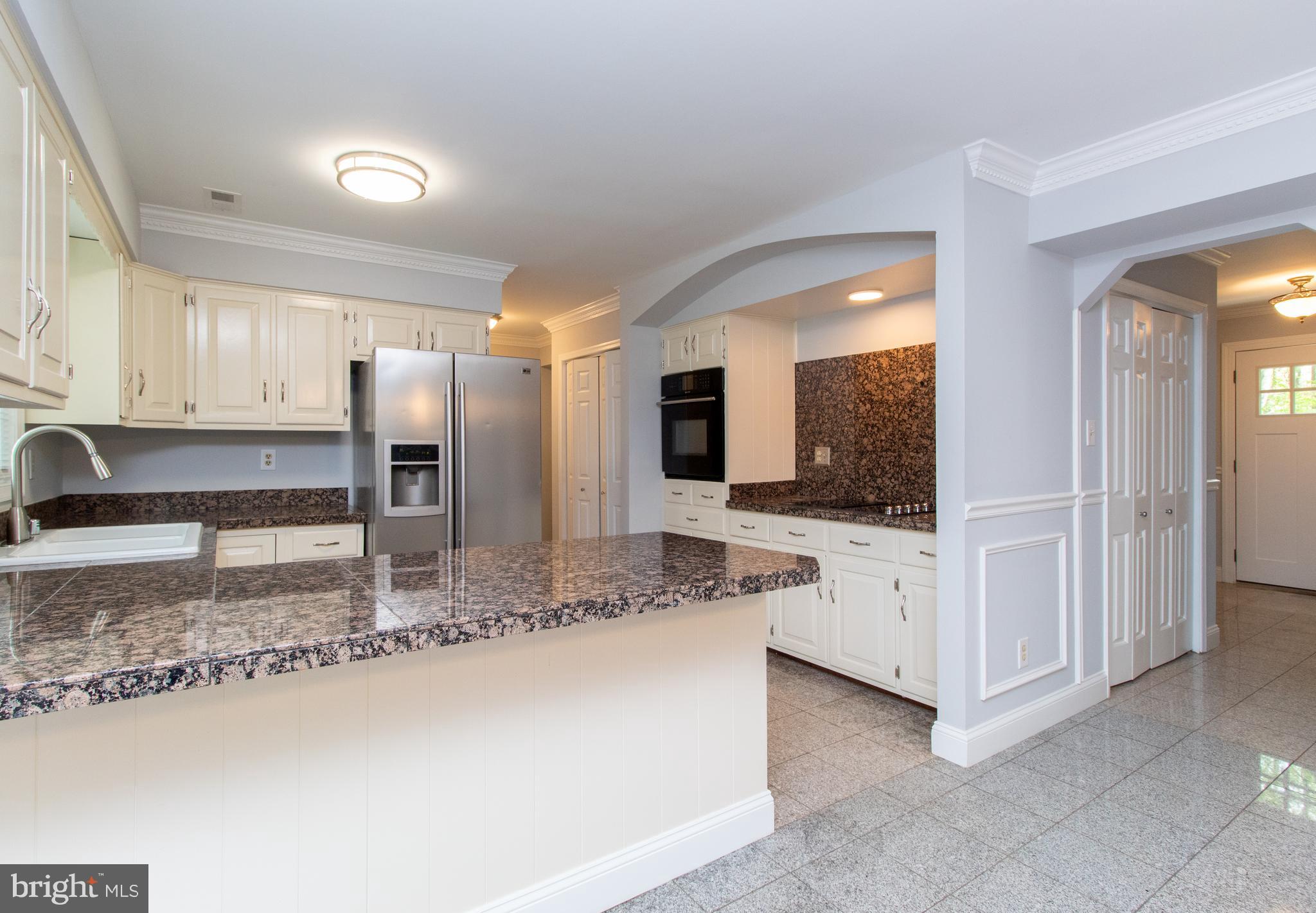 12020 Cross Rd Trail Brandywine, MD 20613 - Photo 12 of 29 Kitchen