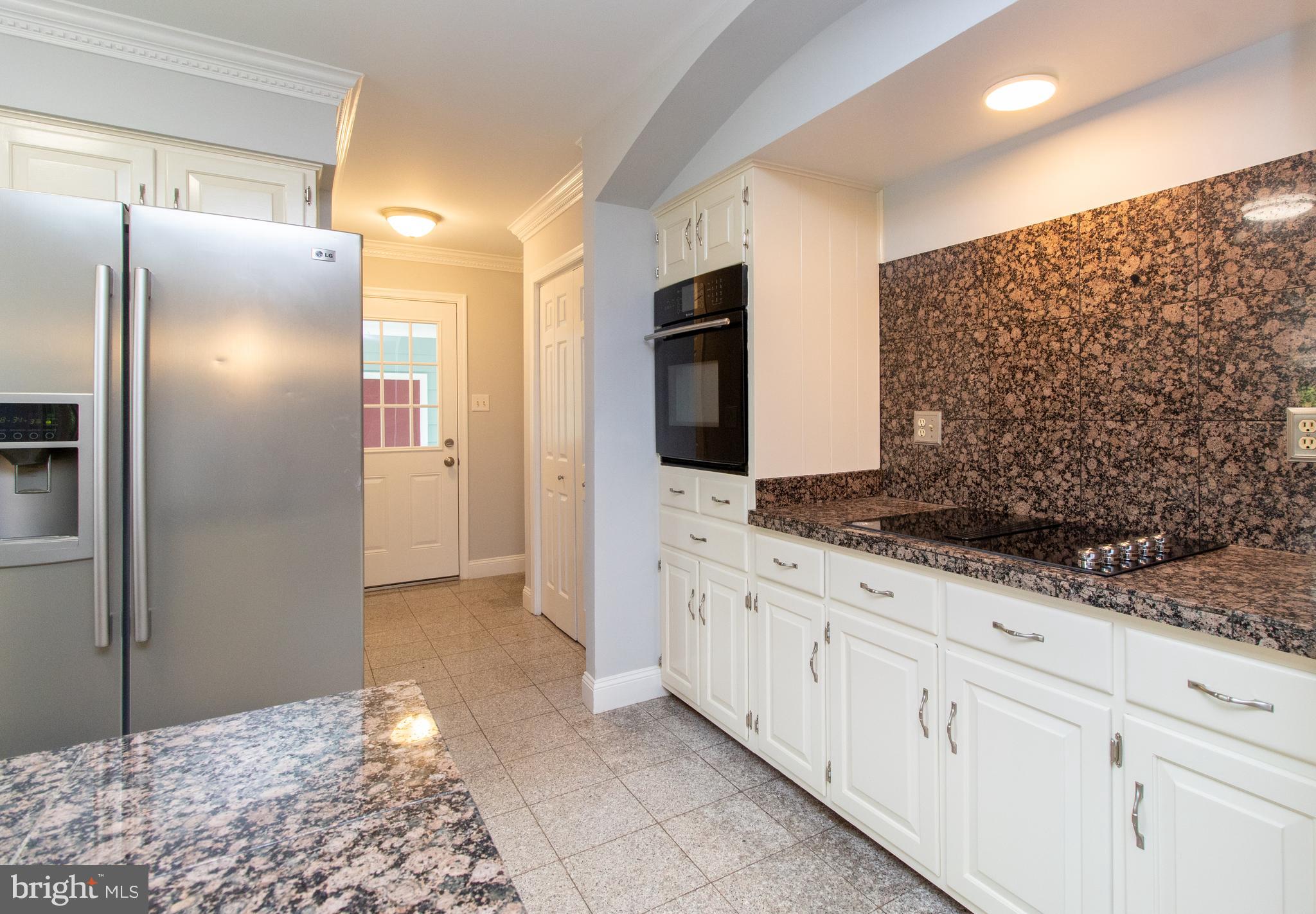 12020 Cross Rd Trail Brandywine, MD 20613 - Photo 13 of 29 Kitchen