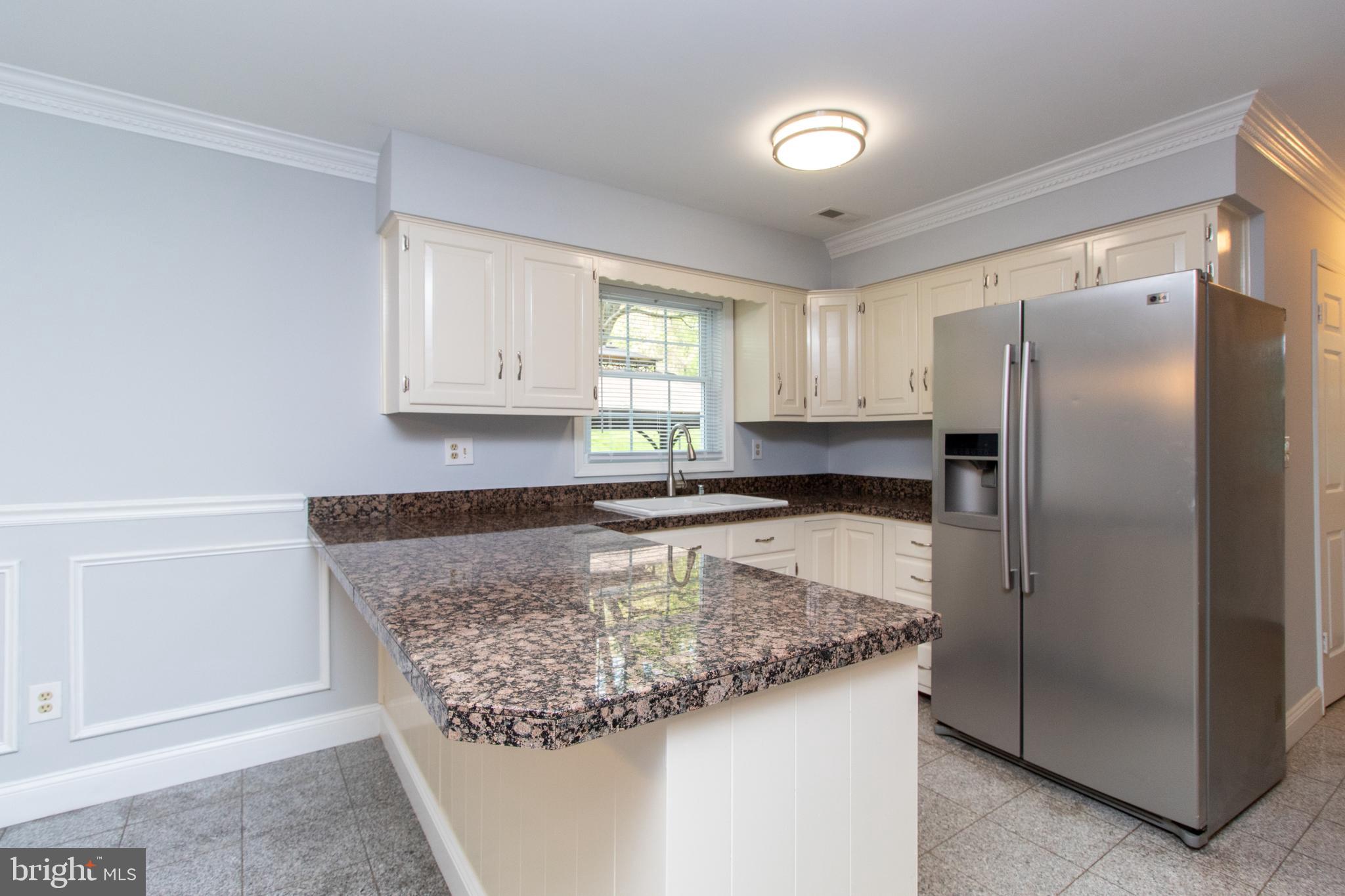 12020 Cross Rd Trail Brandywine, MD 20613 - Photo 14 of 29 Kitchen