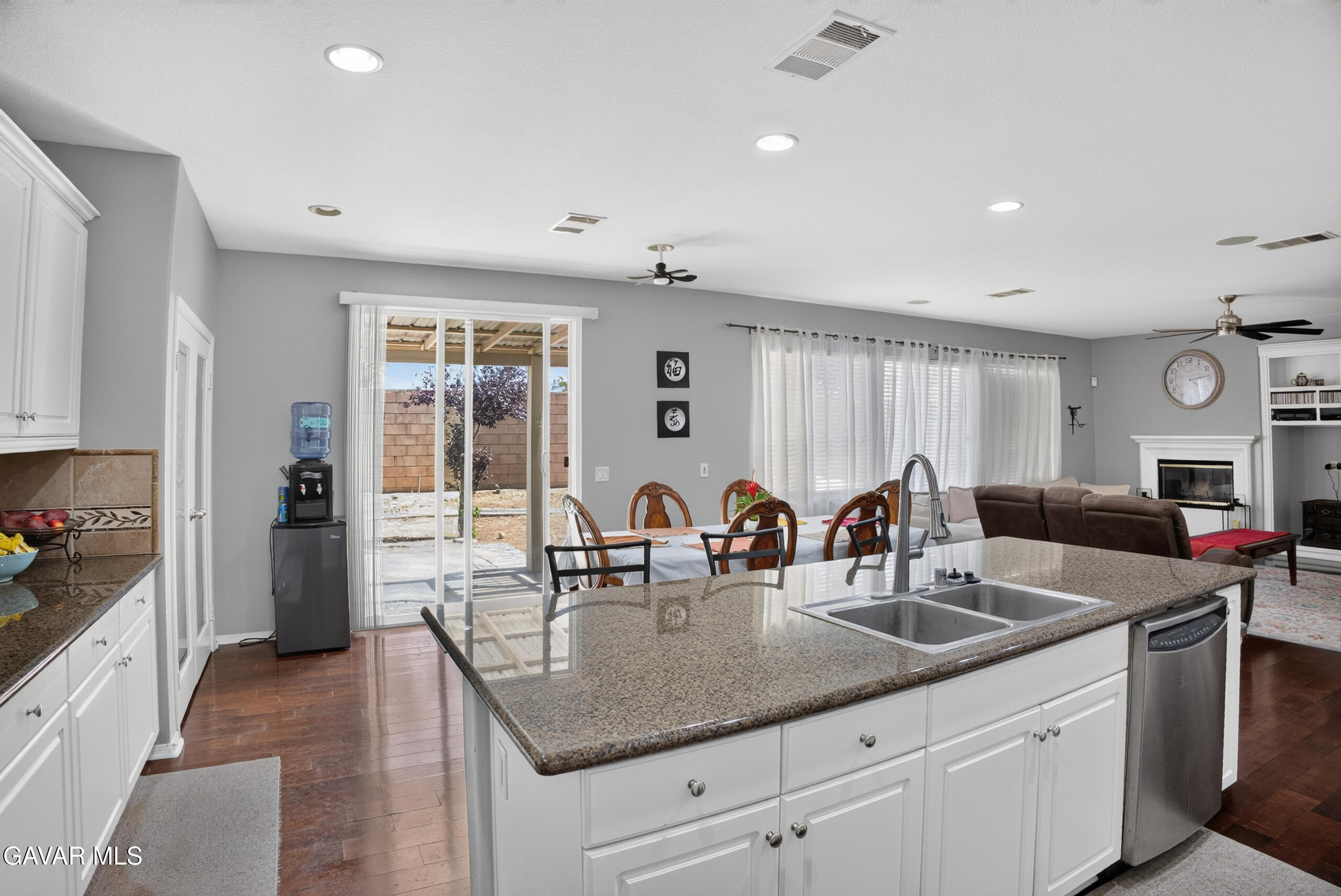 6232 West Spice Street Lancaster, CA 93536 - Photo 19 of 56 015_DSC_5453