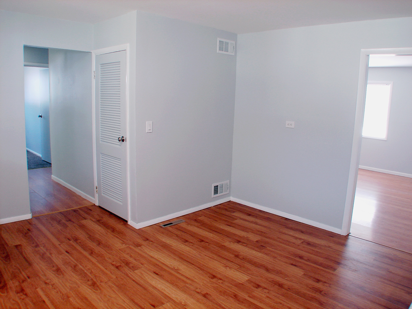 412 Allanson Road Mundelein, IL 60060 - Photo 11 of 28