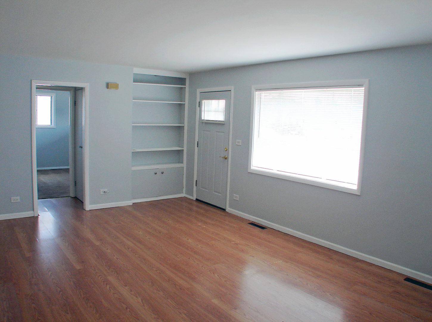 412 Allanson Road Mundelein, IL 60060 - Photo 7 of 28