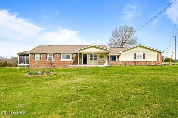 $399,900 | 9137 East Emory Road, Corryton, TN 37721