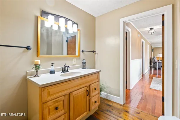 $399,900 | 9137 East Emory Road, Corryton, TN 37721