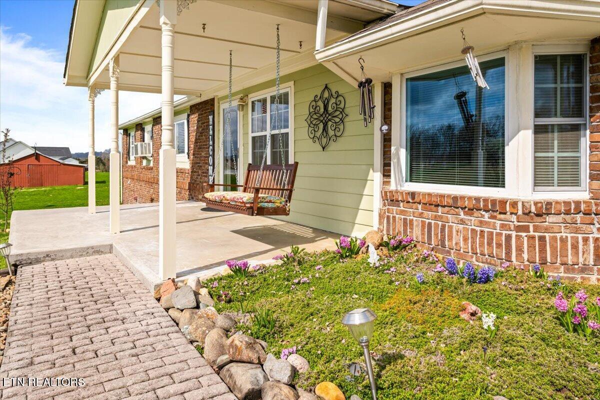 9137 East Emory Road Corryton, TN 37721 - Photo 3 of 47 07-9137 E Emory Rd