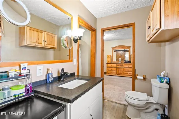 $399,900 | 9137 East Emory Road, Corryton, TN 37721