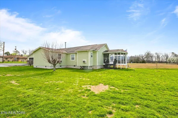 $399,900 | 9137 East Emory Road, Corryton, TN 37721