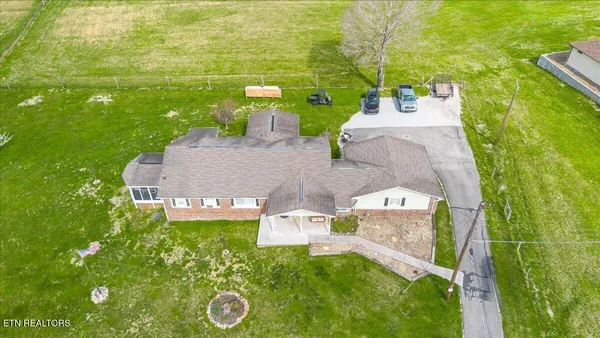 $399,900 | 9137 East Emory Road, Corryton, TN 37721