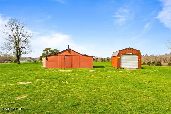 $399,900 | 9137 East Emory Road, Corryton, TN 37721