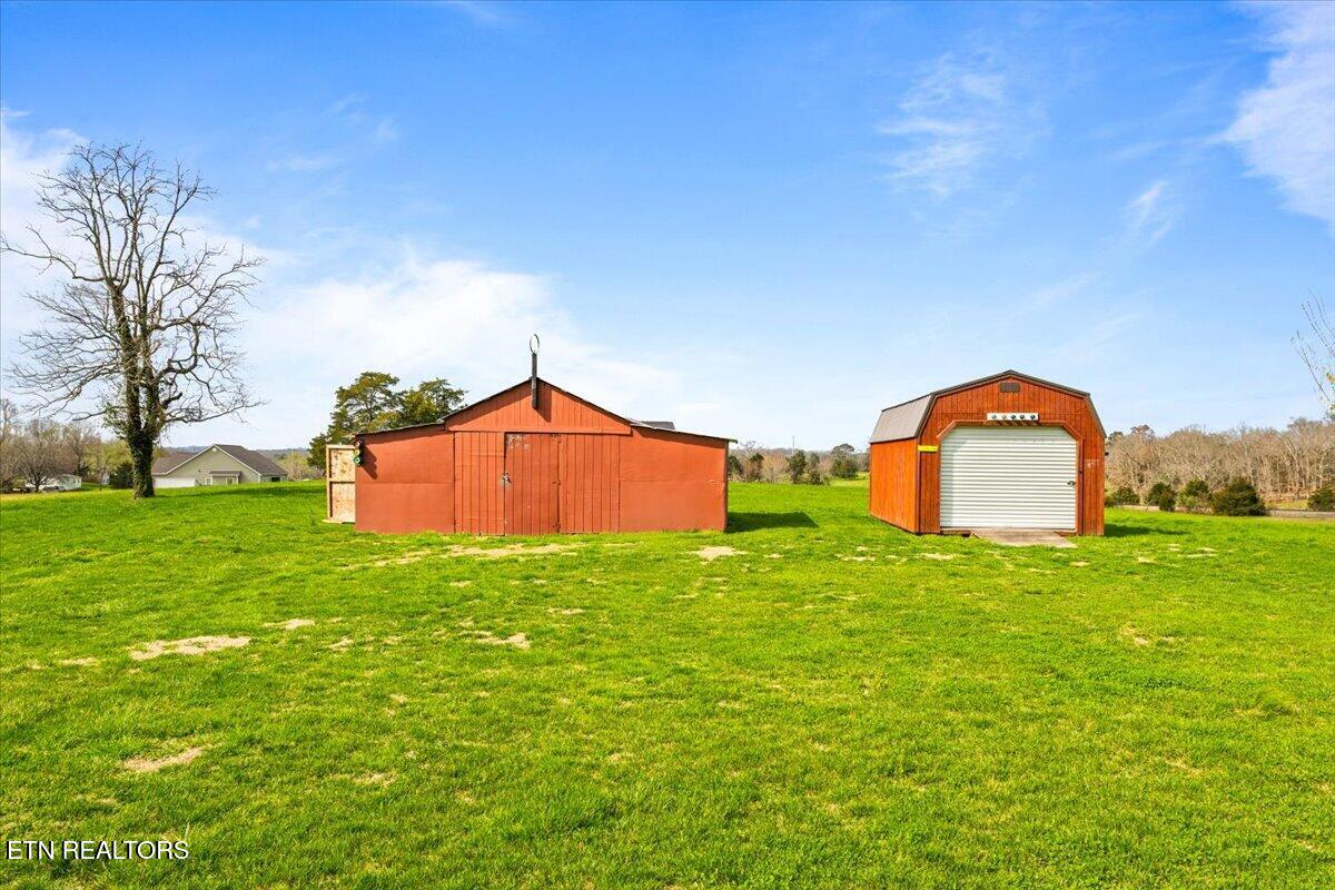 9137 East Emory Road Corryton, TN 37721 - Photo 5 of 47 05-9137 E Emory Rd