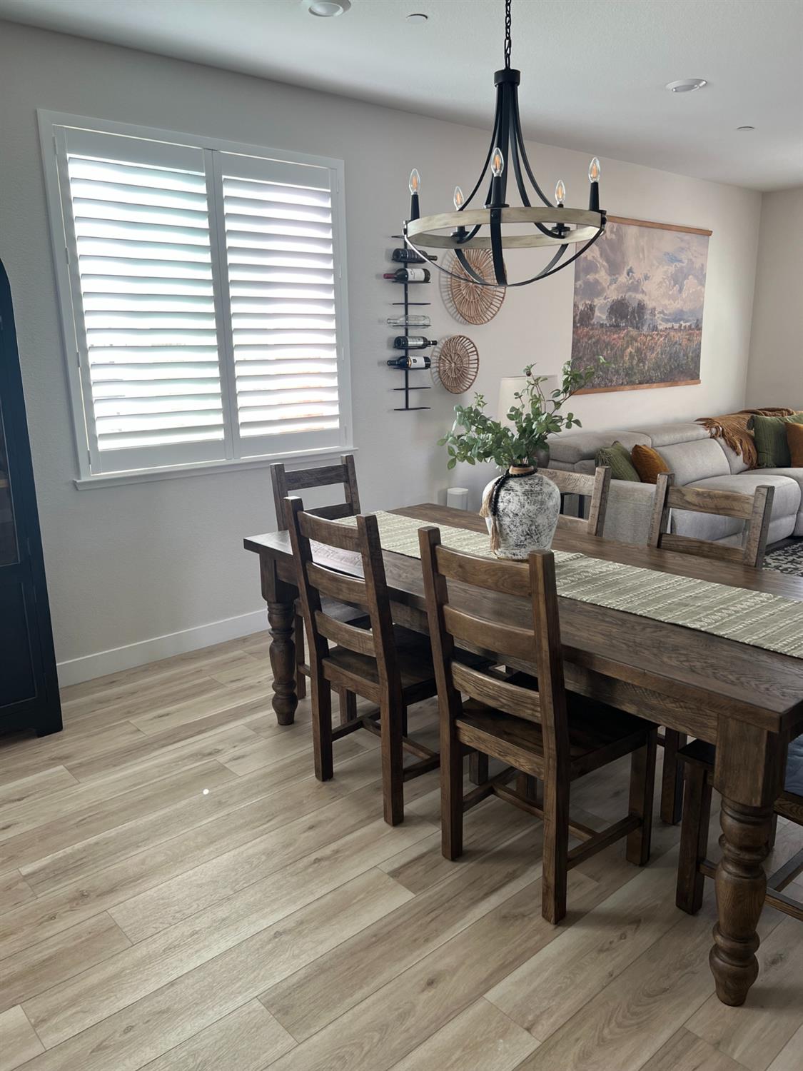 720 Riley Way Lincoln, CA 95648 - Photo 14 of 35 a view of a dining room with furniture