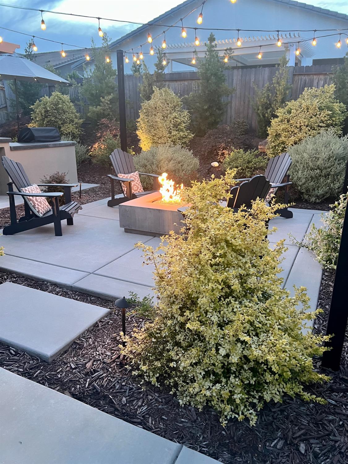 720 Riley Way Lincoln, CA 95648 - Photo 9 of 35 a outdoor view with sitting space