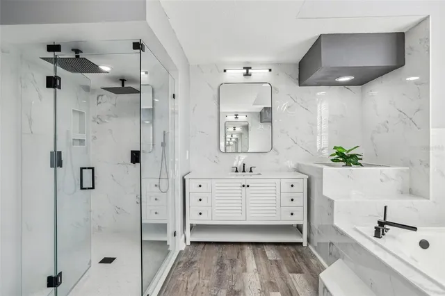 $6,500 | 1010 Emerald Creek Drive, Valrico, FL 33596