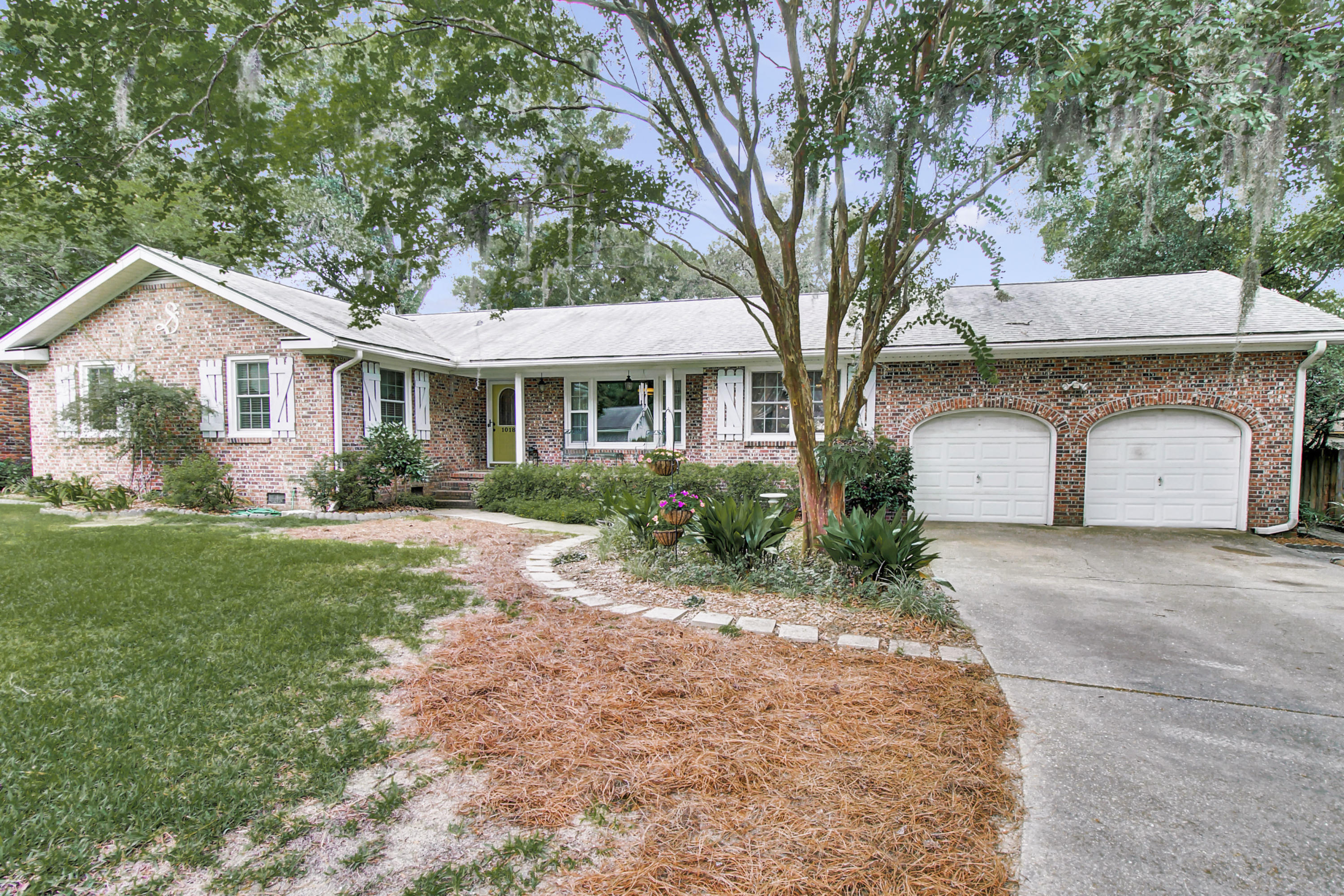 1018 Yeamans Hall Road Hanahan, SC 29410 - Photo 2 of 34 2