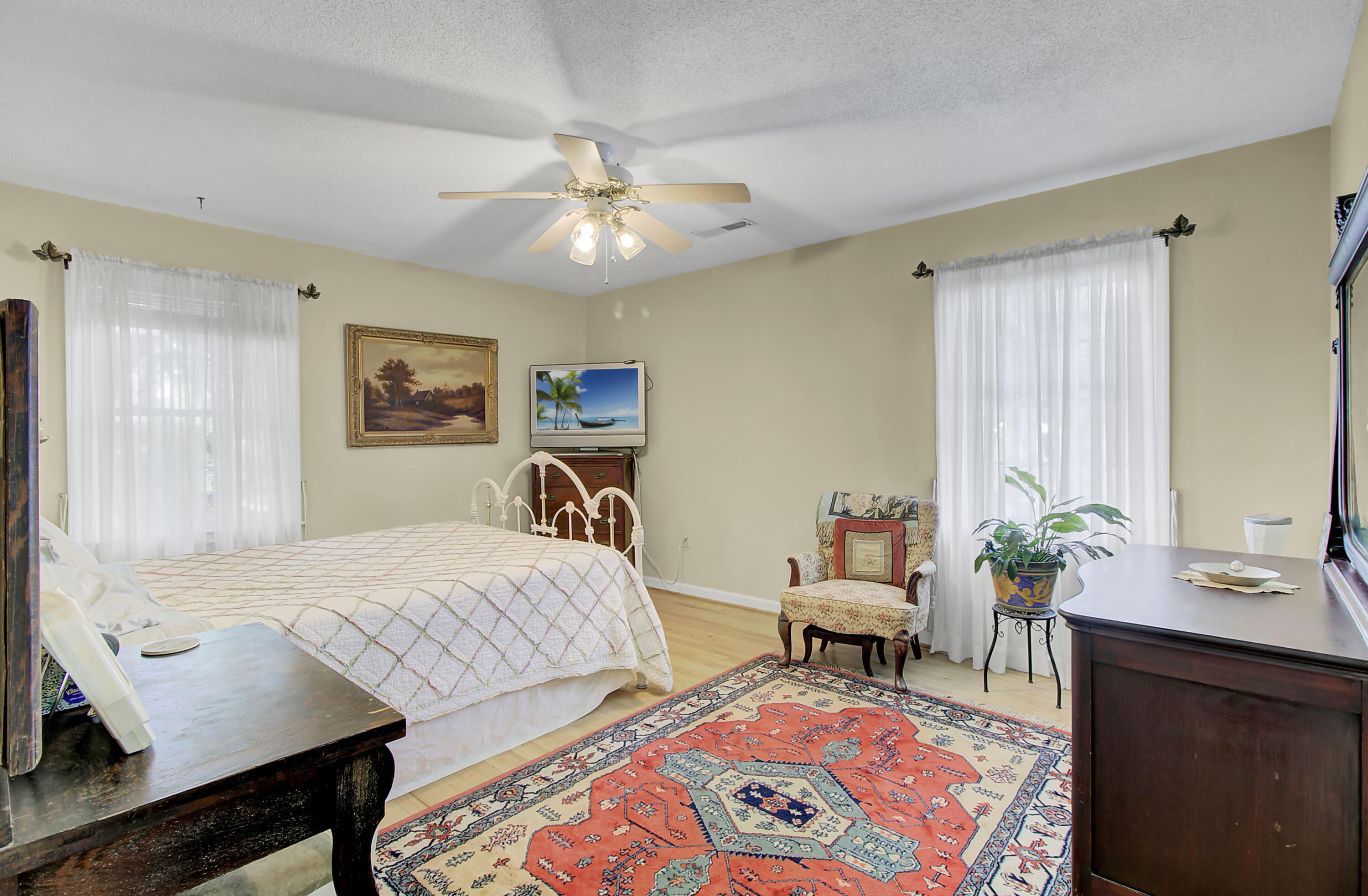 1018 Yeamans Hall Road Hanahan, SC 29410 - Photo 17 of 34 17