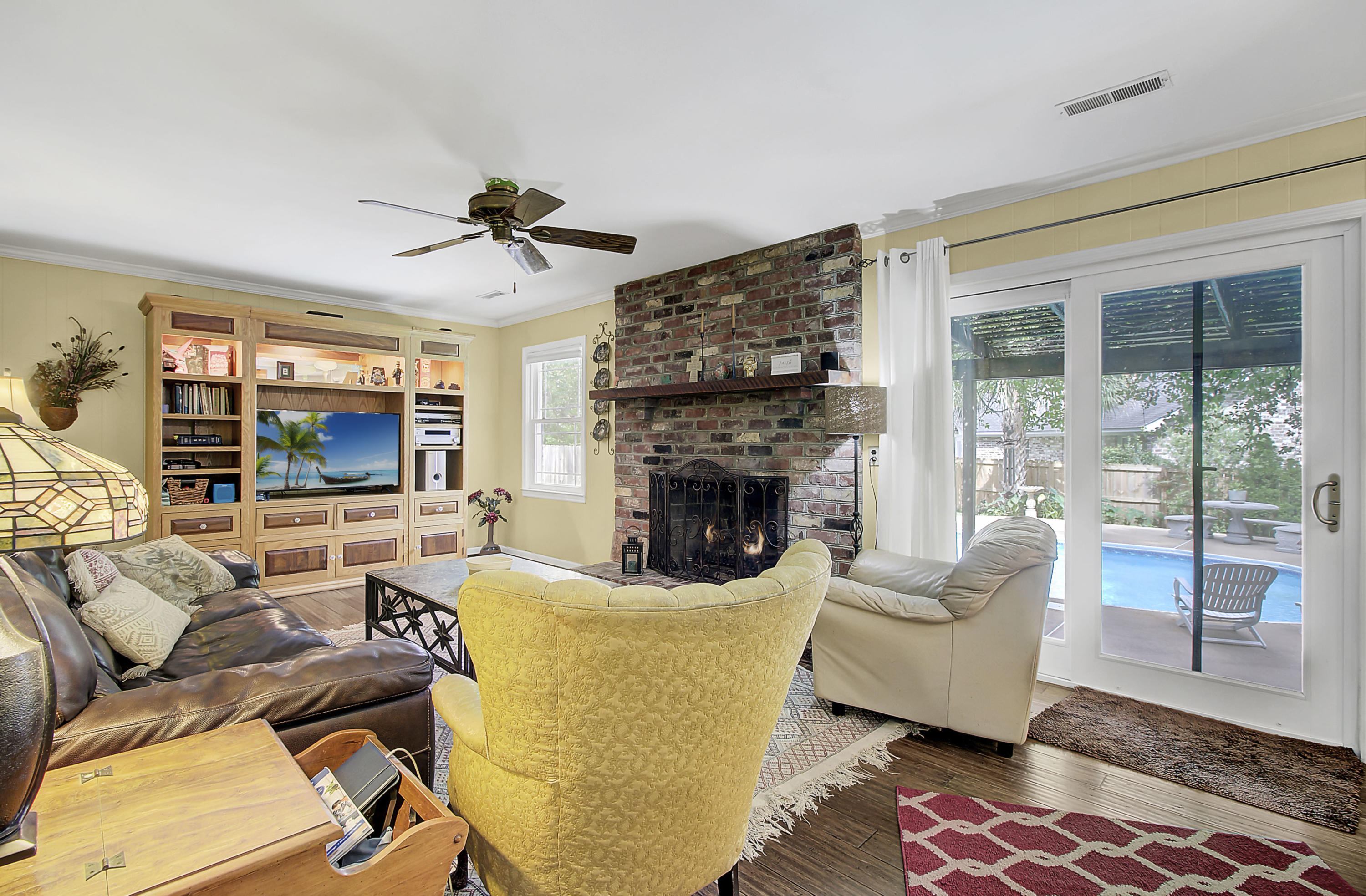 1018 Yeamans Hall Road Hanahan, SC 29410 - Photo 10 of 34 10
