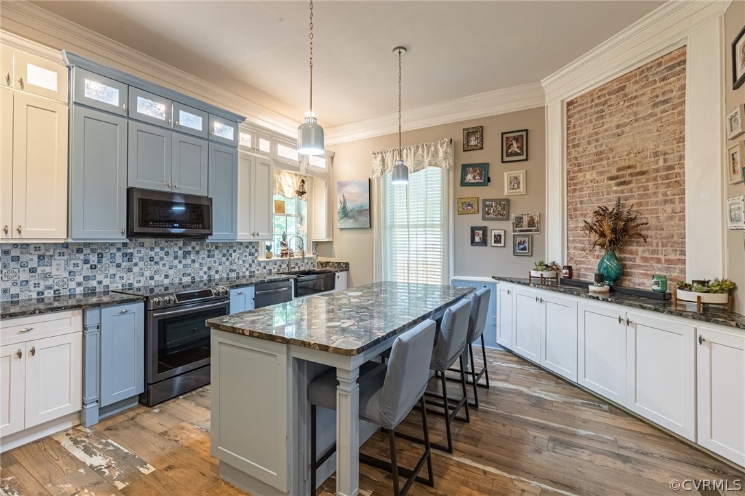 2425 Moore Road Powhatan, VA 23139 - Photo 10 of 44 Gallery Image 10