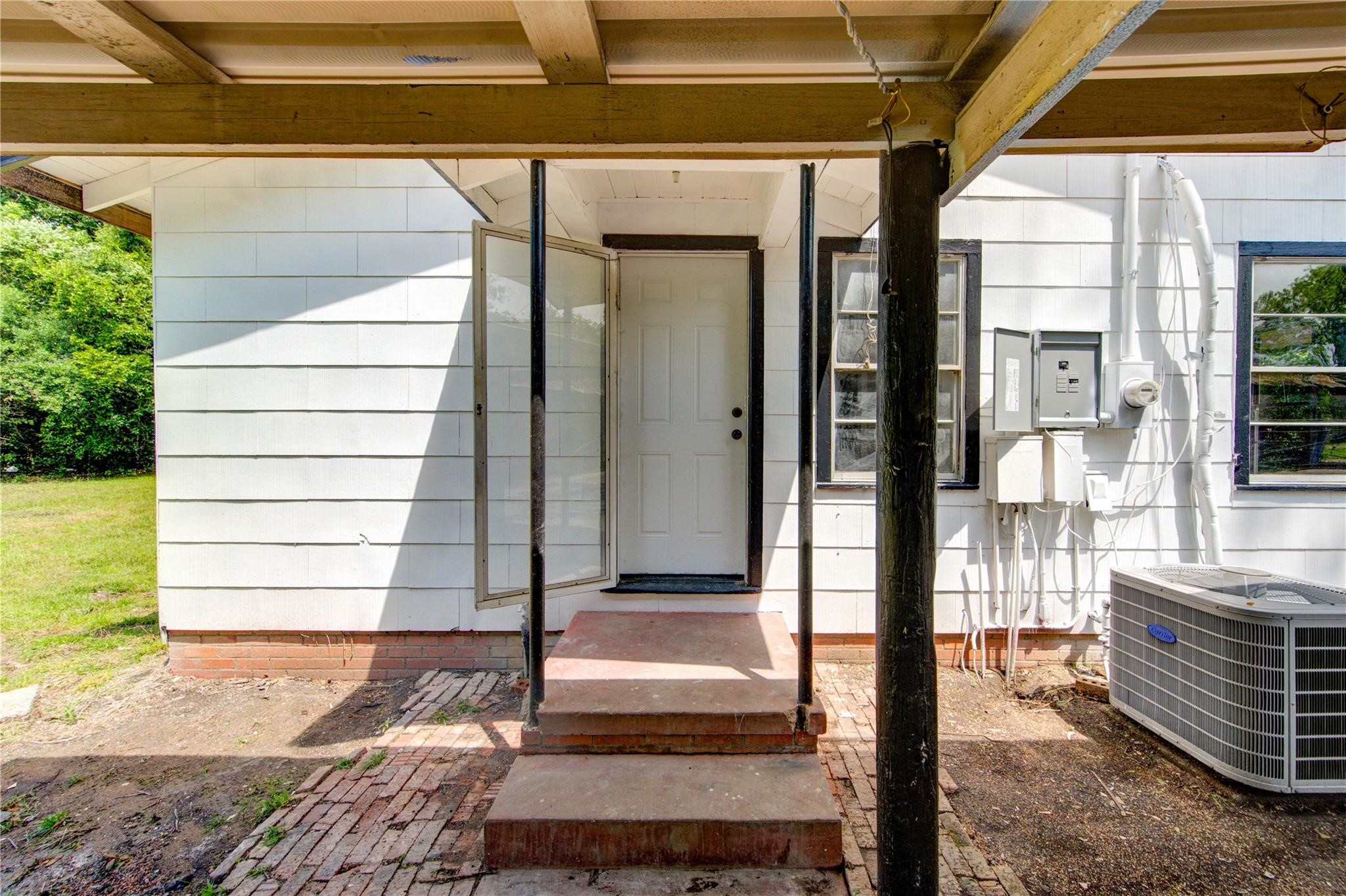 808 State Highway Loop Goodrich, TX 77335 - Photo 8 of 45