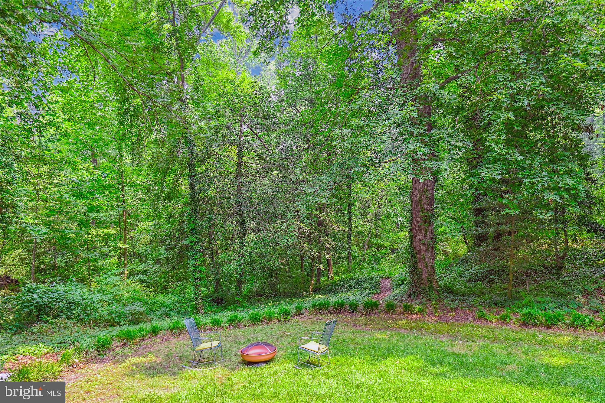 1441 Oak Bluff Road Edgewater, MD 21037 - Photo 37 of 86 Firepit Area