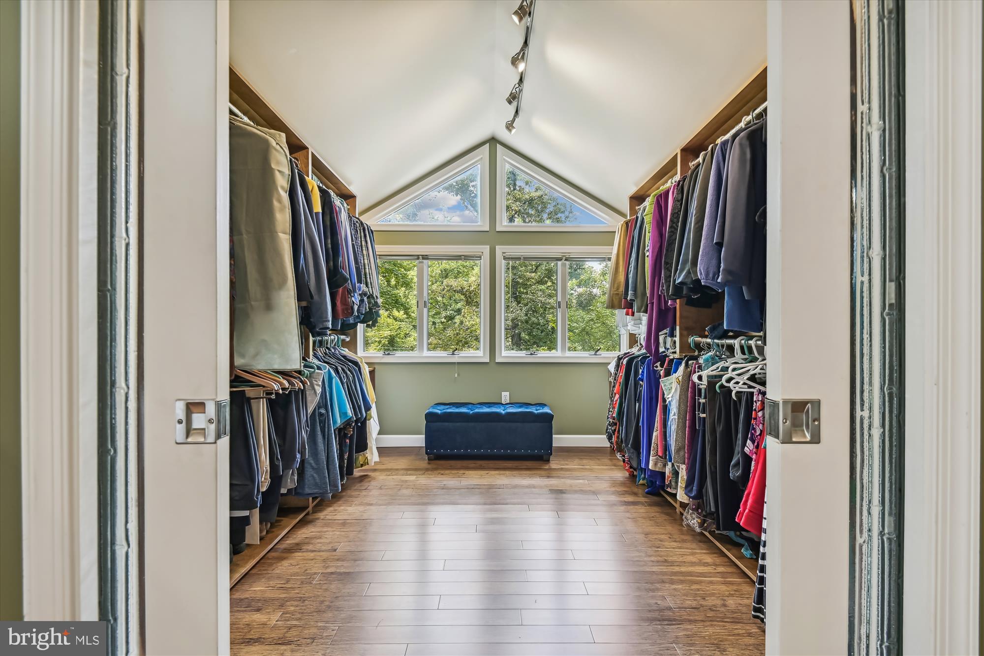 1441 Oak Bluff Road Edgewater, MD 21037 - Photo 82 of 86 Owner Suite Closet