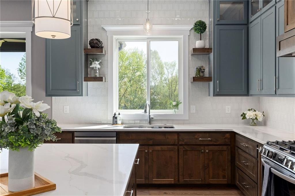 17894 169th Street Basehor, KS 66007 - Photo 14 of 49