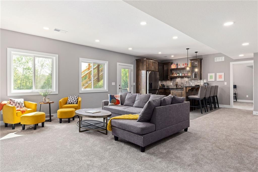 17894 169th Street Basehor, KS 66007 - Photo 31 of 49