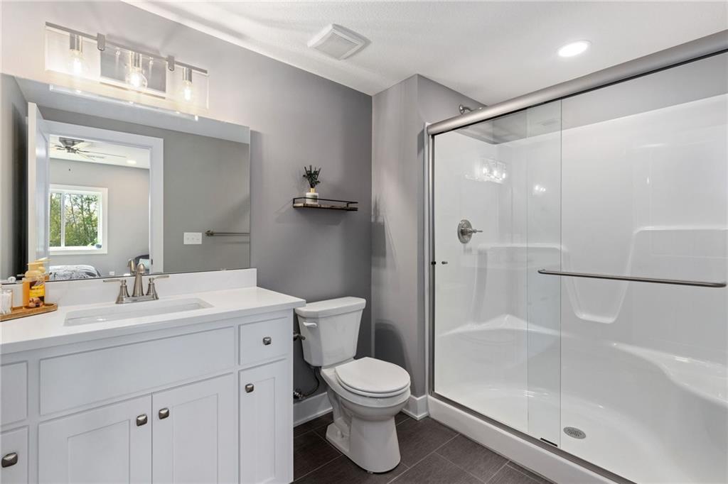 17894 169th Street Basehor, KS 66007 - Photo 38 of 49