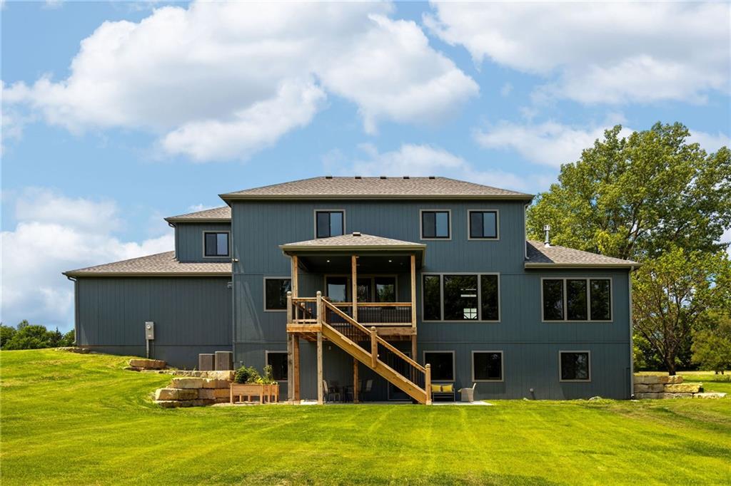 17894 169th Street Basehor, KS 66007 - Photo 46 of 49