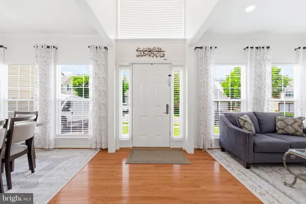 $910,000 | 10241 Aqua View Court, Nokesville, VA 20181